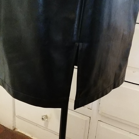 Leather Pencil Skirt- Faux M - Picture 2 of 4